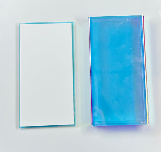 Iridescent Lash Tile